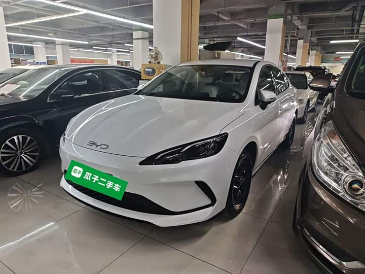 BYD Seal 05 DM-i Hybrid 2025 2025款 DM-i 智驾版 55KM豪华型