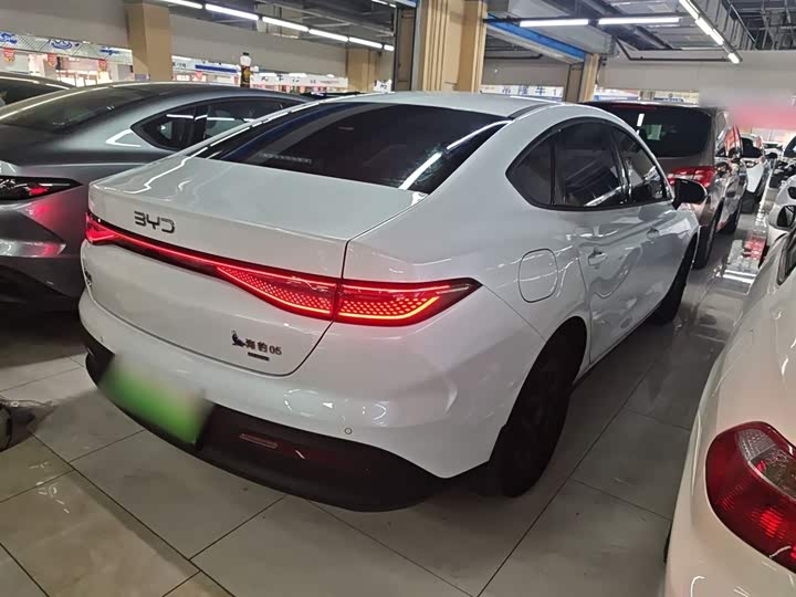 BYD Seal 05 DM-i Hybrid 2025 2025款 DM-i 智驾版 55KM豪华型