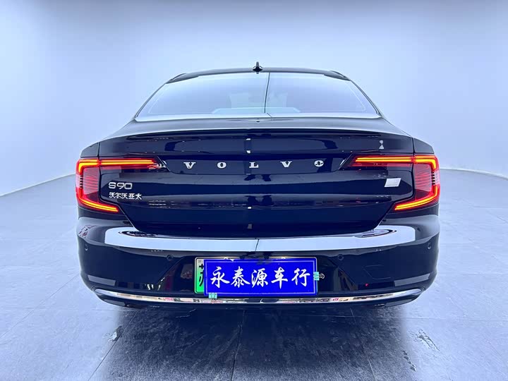 Volvo S90 Hybrid 2024 2024款 插电式混动 四驱长续航智逸豪华版