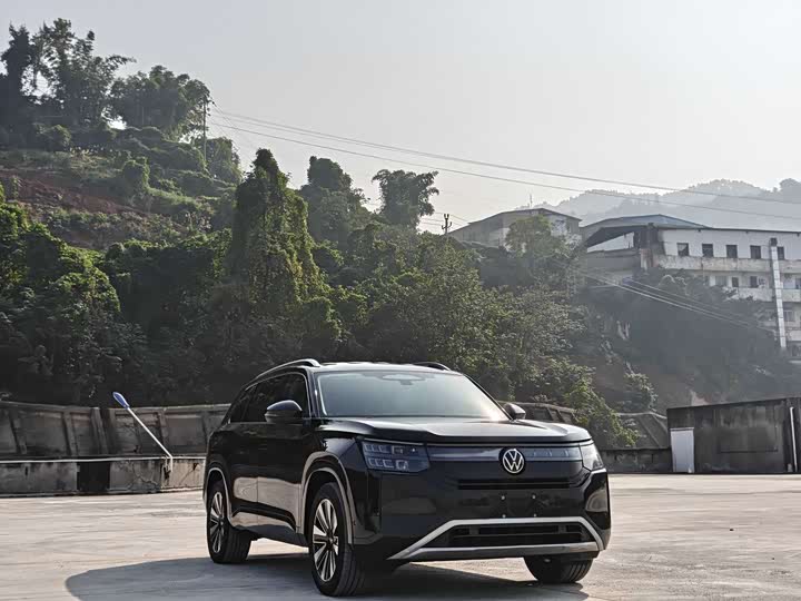 Volkswagen Teramont Pro 2025 2025款 途昂 Pro 450TSI 四驱探索版