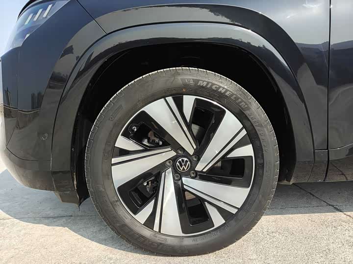 Volkswagen Teramont Pro 2025 2025款 途昂 Pro 450TSI 四驱探索版