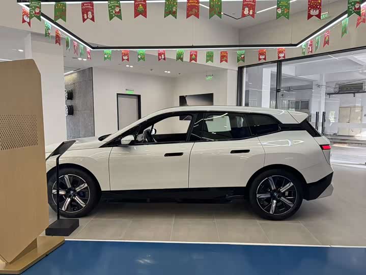 BMW iX 2023 2023款 xDrive40