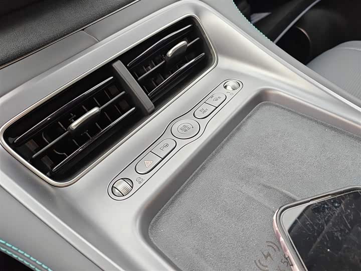 BYD Sea Lion 07 DM-i Hybrid 2025 2025款 150 领航+版