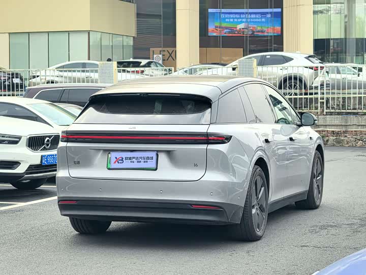 LiXiang i6 2025 2025款 两驱标准版