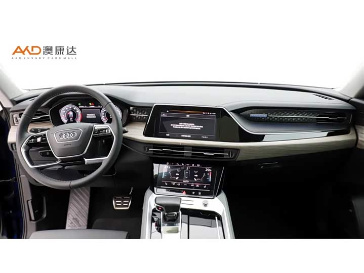 Audi Q6 2023 2023款 45 TFSI quattro 齐云型 Light 羽林套装