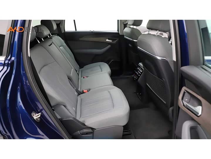 Audi Q6 2023 2023款 45 TFSI quattro 齐云型 Light 羽林套装