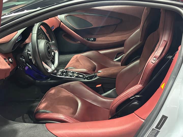 McLaren GT 2022 2022款 4.0T 标准型