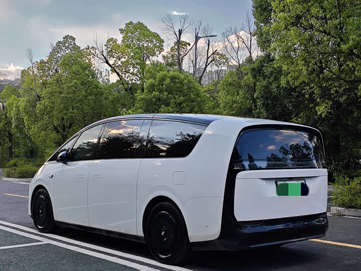 LiXiang Mega 2025 2025款 Ultra 智能焕新版