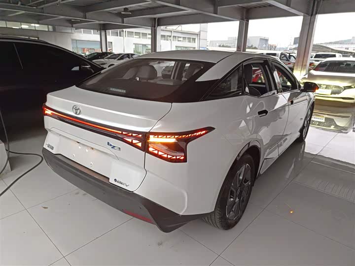 Toyota bZ3 2024 2024款 517km 精英 PRO