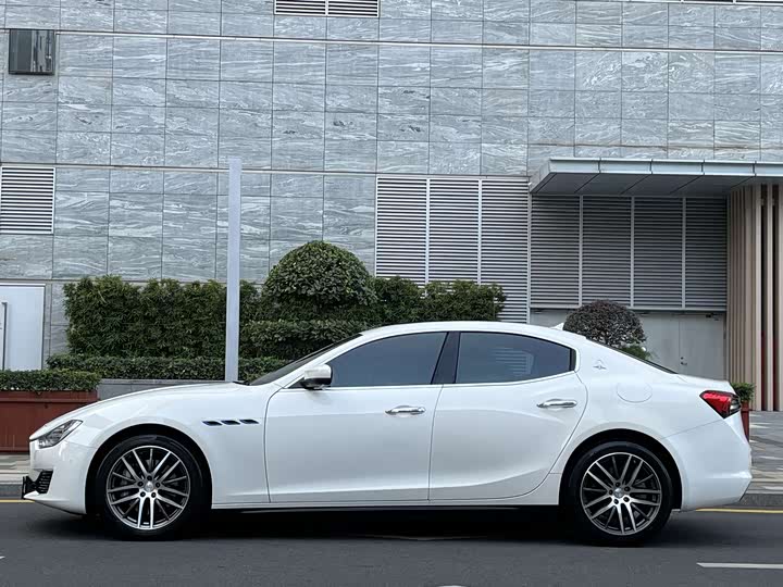 Maserati Ghibli 2021 2021款 2.0T 锋芒版