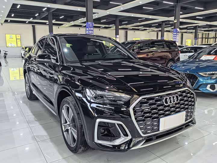 Audi Q5L Sportback 2022 2022款 45 TFSI 豪华型