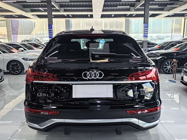 Audi Q5L Sportback 2022 2022款 45 TFSI 豪华型