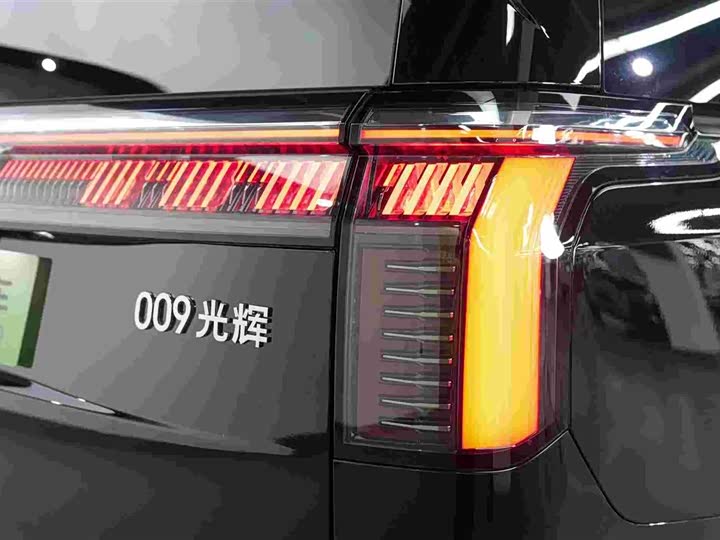 Zeekr 009 2024 2024款 光辉