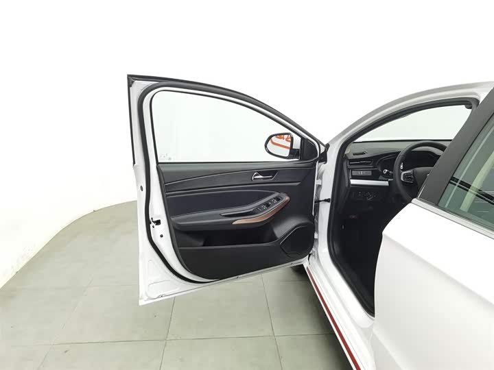 Chery Omoda S5 (Arrizo 5 Plus) 2023 2023款 1.5T CVT享PLUS