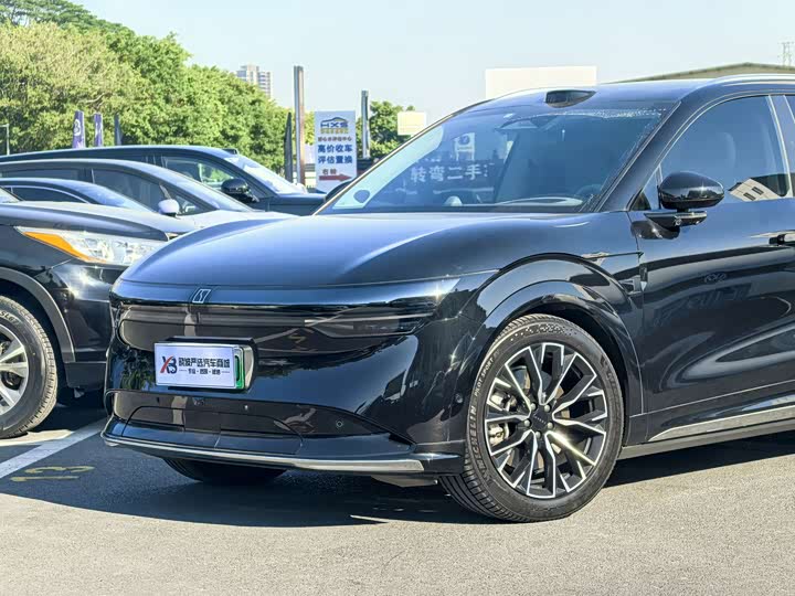 Zeekr 7X 2025 2025款 100kWh 长续航四驱智驾版