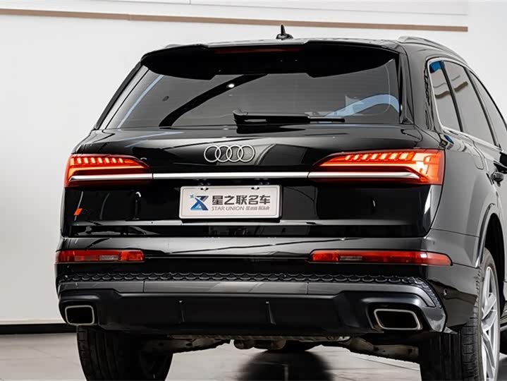 Audi Q7 2025 2025款 55 TFSI quattro S line运动型