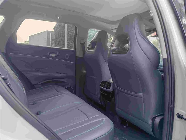 BYD Sea Lion 07 DM-i Hybrid 2025 2025款 150 领航+版