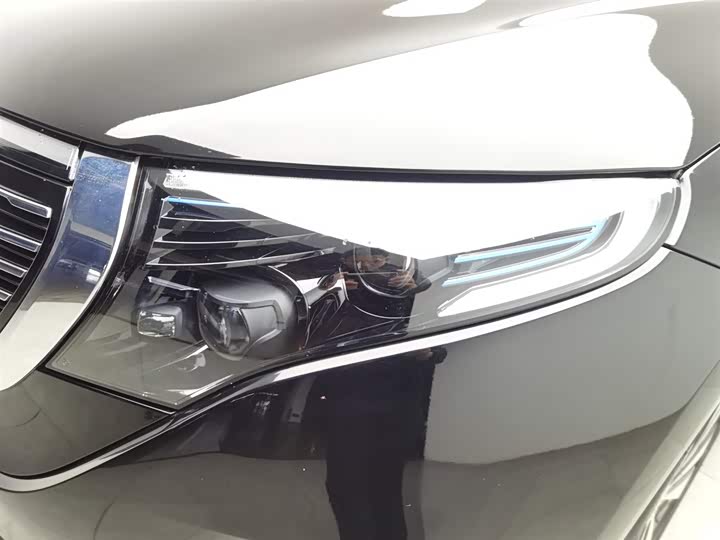 Mercedes-Benz EQC 2021 2021款 EQC 350 4MATIC