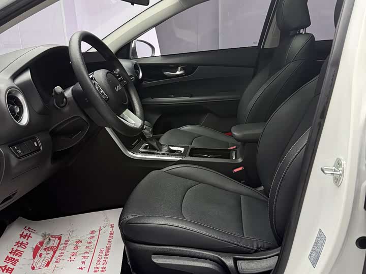 Kia K3 2021 2021款 1.5L CVT时尚版