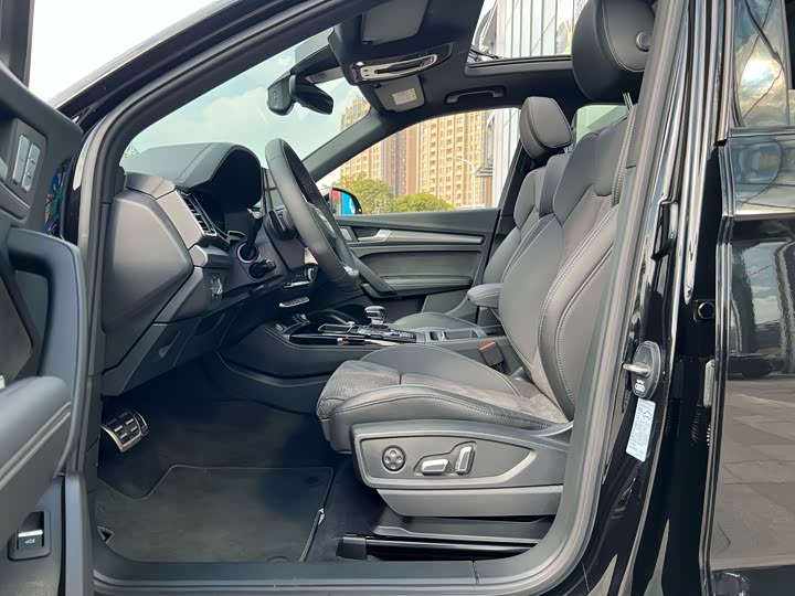 Audi Q5L Sportback 2024 2024款 40 TFSI 豪华型