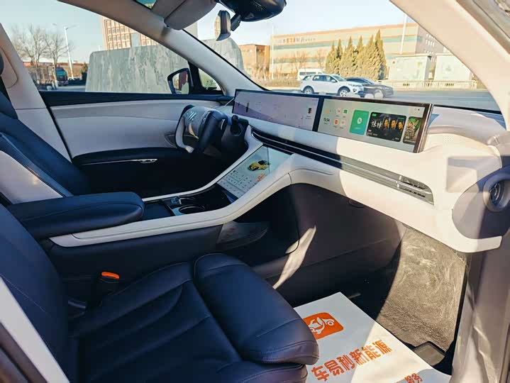 IM motors LS7 2023 2023款 90kWh Elite后驱版