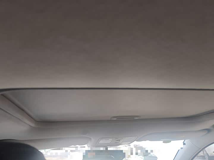 Kia KX1 2021 2021款 1.4L CVT趣享天窗款