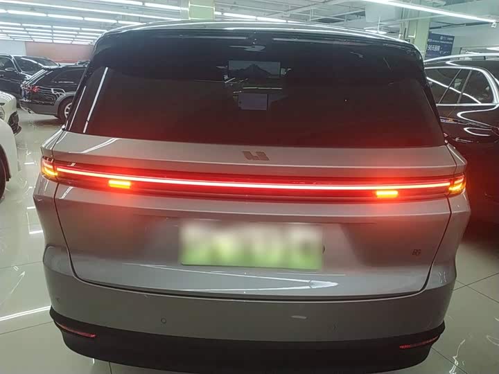 LiXiang i8 2025 2025款 标准版