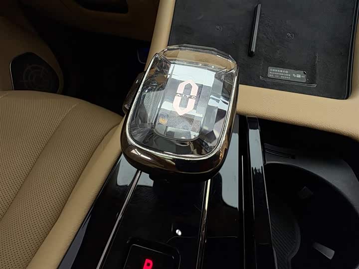 Aito M7 2024 2024款 1.5T 后驱Plus版 5座