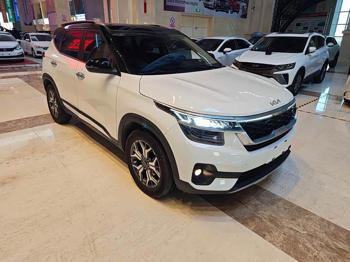 Kia KX3 2021 2021款 1.5L CVT潮流版