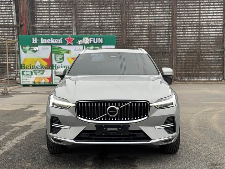Volvo XC60 2025 2025款 B5 四驱智逸豪华版