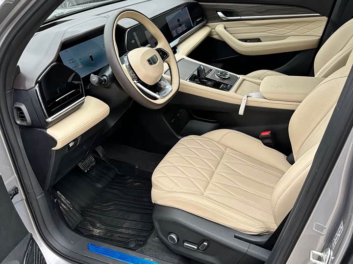 Geely Monjaro 2025 2025款 东方曜 2.0TD 自动揽星版