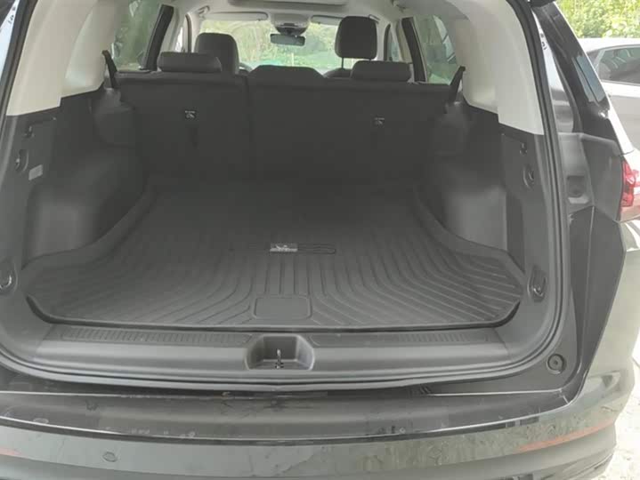 Buick Envision Plus 2025 2025款 昂科威Plus 28T 两驱白金版