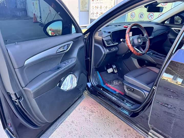 Buick Envision Plus 2025 2025款 昂科威Plus 28T 两驱白金版