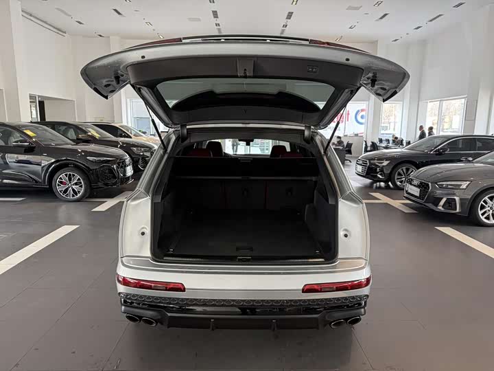 Audi SQ7 2024 2024款 4.0 TFSI