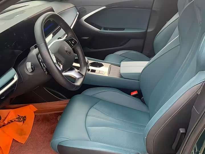 MG Motor 7 2025 2025款 2.0T Trophy+ 超级智驾版