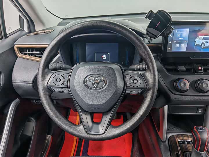 Toyota Corolla Cross 2024 2024款 2.0L 先锋版