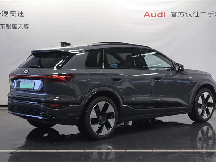 Audi Q6L e-tron 2026 2026款 首发领航版
