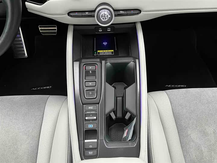 Honda Accord Hybrid 2023 2023款 2.0L e:PHEV 旗舰版