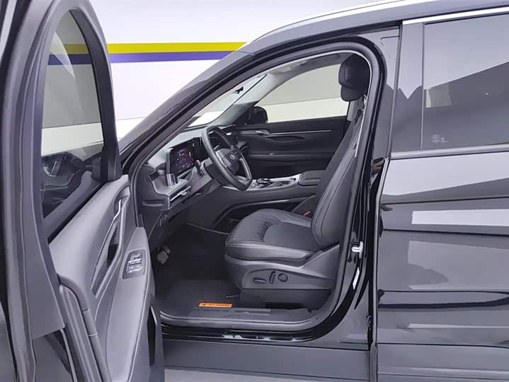 Ford Edge 2025 2025款 锐界L 2.0T EcoBoost E混动两驱七座豪华型