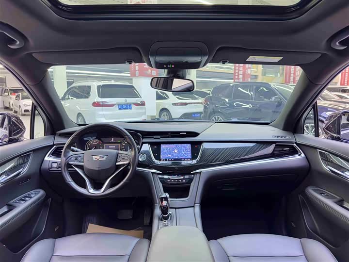 Cadillac XT6 2022 2022款 2.0T 七座两驱豪华型