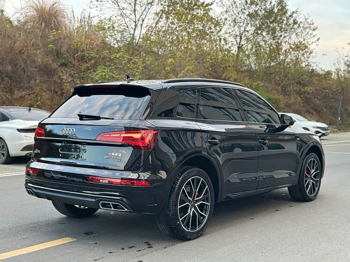 Audi Q5L 2025 2025款 45 TFSI 豪华动感型