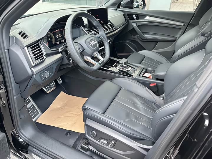 Audi Q5L 2025 2025款 45 TFSI 豪华动感型
