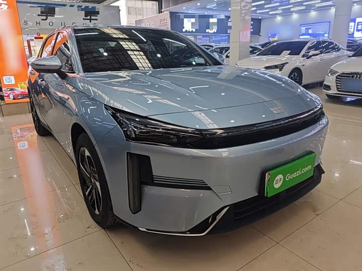 Geely Galaxy L6 2025 2025款 EM-i 140km 星舰版