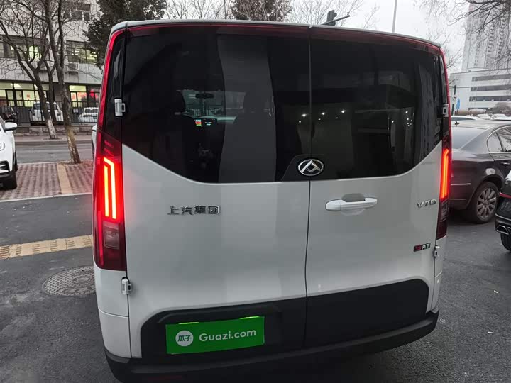 Maxus V70 2025 2025款 2.0T 自动短轴超低顶精英版 5/6座