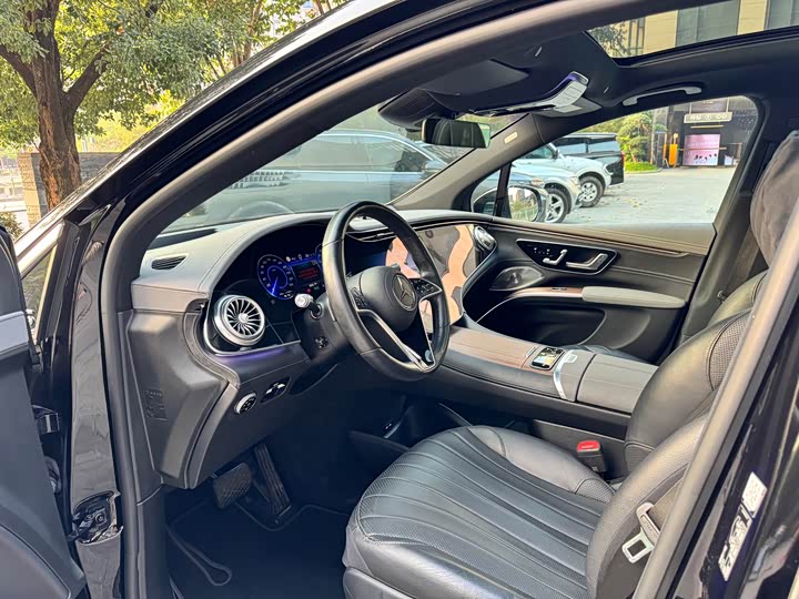 Mercedes-Benz EQS SUV 2023 2023款 450 4MATIC 先锋版