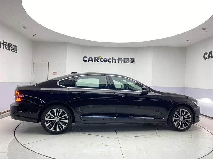 Volvo S90 2025 2025款 B5 智逸豪华版