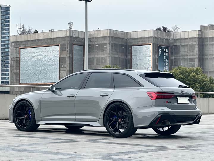 Audi RS 6 2021 2021款 RS 6 4.0T Avant 尊享版