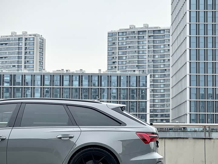 Audi RS 6 2021 2021款 RS 6 4.0T Avant 尊享版