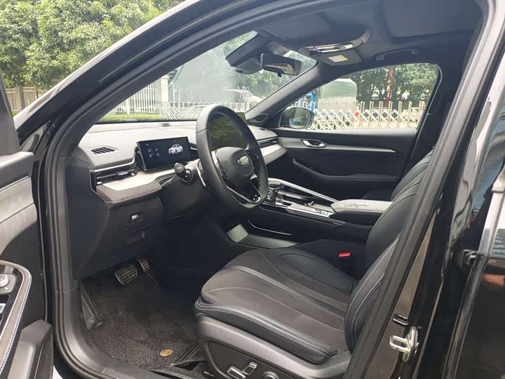 Geely Preface 2025 2025款 东方曜 2.0TD 今朝版