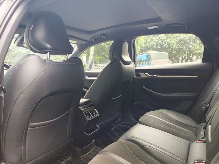 Geely Preface 2025 2025款 东方曜 2.0TD 今朝版